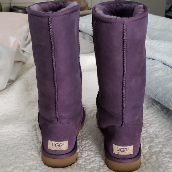 UGG | Shoes | Ugg Womens Purple Classic 